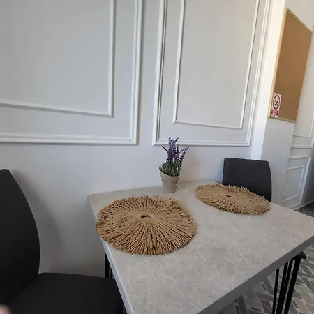 Iris Cozy Flat 25 Apartment Alba Iulia Exterior photo